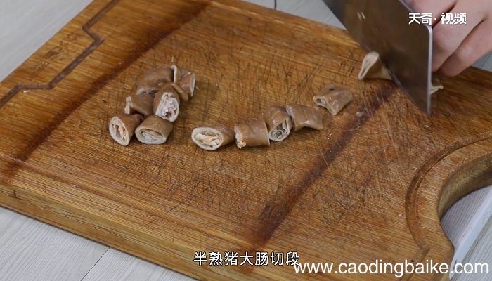 猪大肠的做法 猪大肠如何做比较好吃