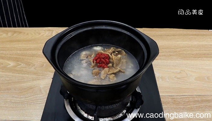 清炖鸭汤怎么炖好喝 清炖鸭汤的做法