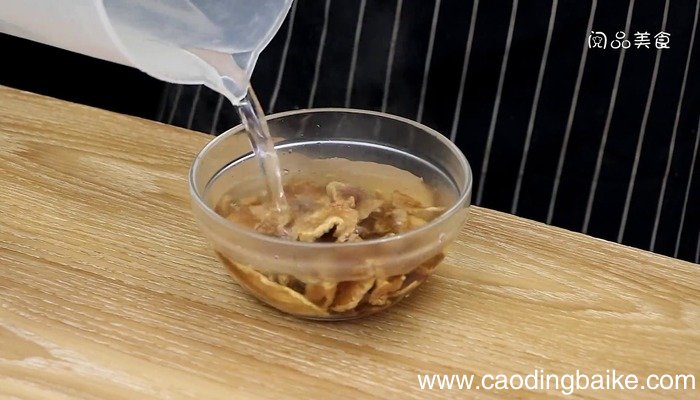 清炖鸭汤怎么炖好喝 清炖鸭汤的做法