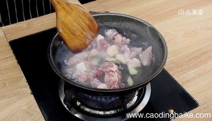 清炖鸭汤怎么炖好喝 清炖鸭汤的做法
