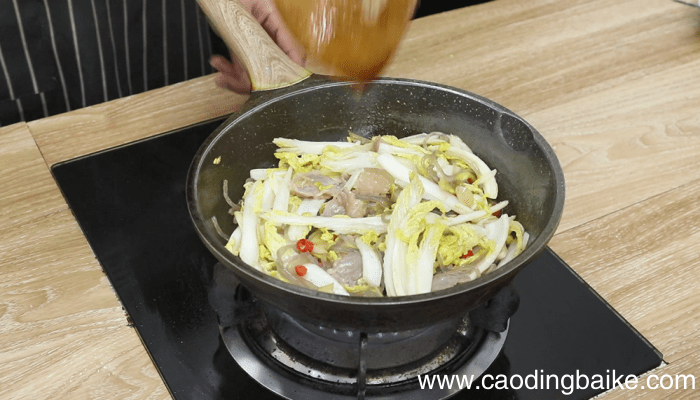 娃娃菜粉丝炖咸肉 娃娃菜粉丝炖咸肉怎么做好吃
