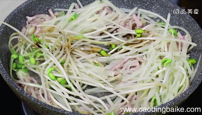猪肉豆芽土豆怎么炒 猪肉豆芽土豆