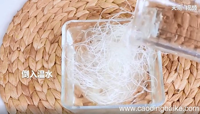 蒜蓉粉丝鲍鱼的做法 蒜蓉粉丝鲍鱼怎么做
