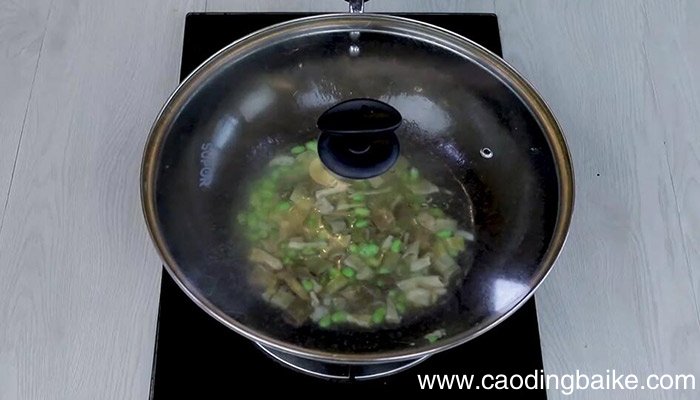 笋干炒毛豆的做法 笋干炒毛豆怎么做