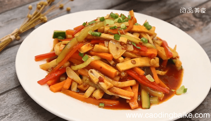 鸡腿菇炒三丝 鸡腿菇炒三丝的做法
