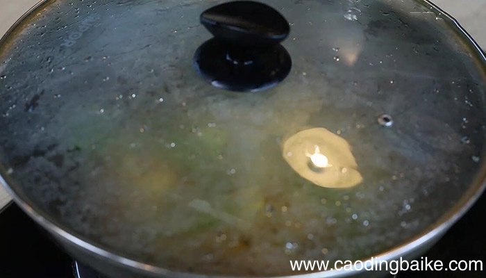 芸豆炒土豆块的做法 芸豆炒土豆块怎么做