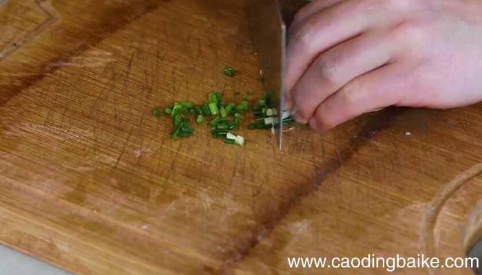 芸豆炒土豆块的做法 芸豆炒土豆块怎么做