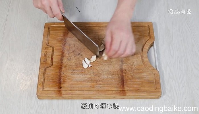 彩椒菱角牛肉粒的做法 彩椒菱角牛肉粒怎么做