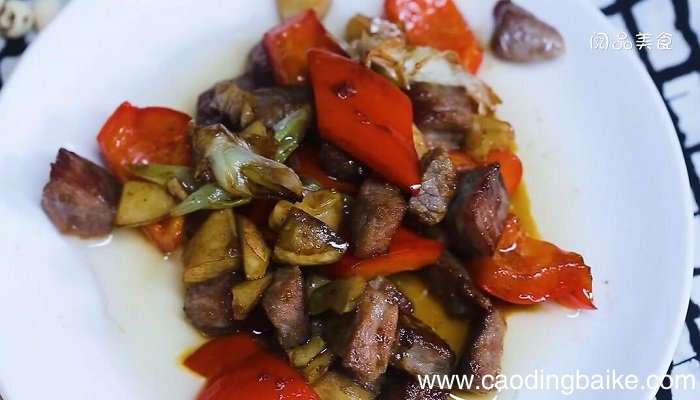 彩椒菱角牛肉粒的做法 彩椒菱角牛肉粒怎么做