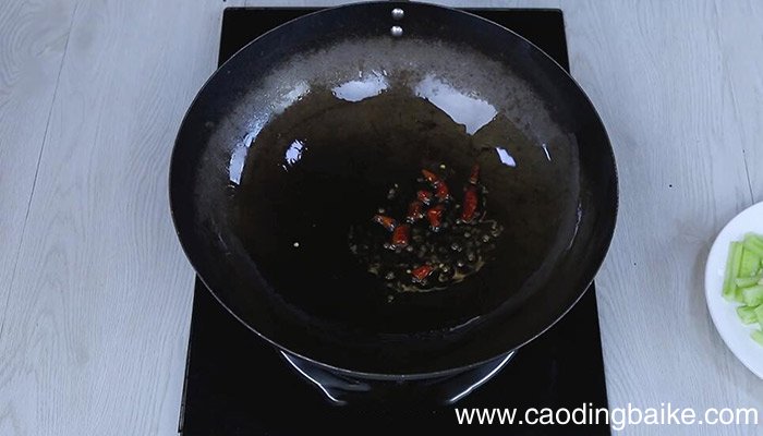 怪味凉拌黄瓜条的做法 怪味凉拌黄瓜条怎么做