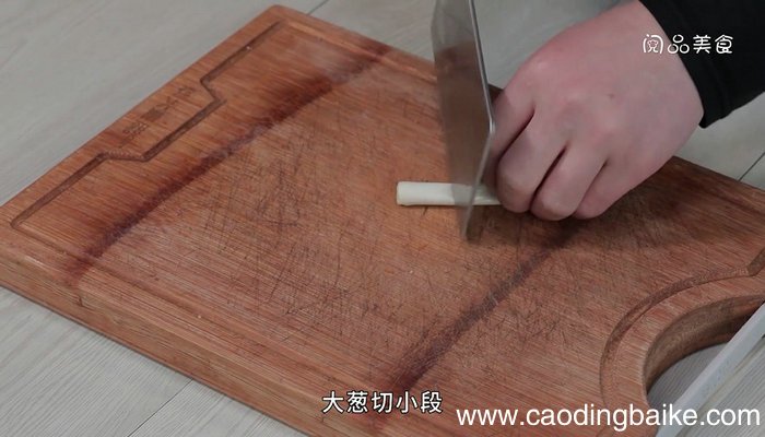 小白菜炖土豆条的做法 小白菜炖土豆条怎么做