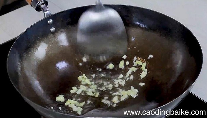 蒜苔炒山药的做法 蒜苔炒山药怎么做