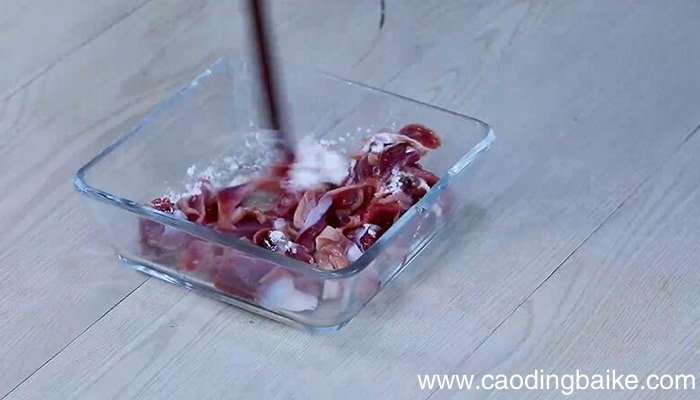 土豆片炒鸭胗怎么做 土豆片炒鸭胗的做法