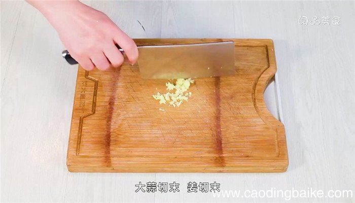 辣炒苕皮的做法 辣炒苕皮怎么做
