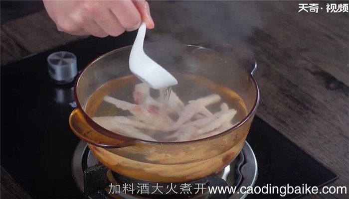 凉拌酸辣鸡爪怎么做 凉拌酸辣鸡爪的做法