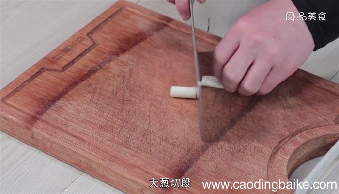 泡椒柠檬鸡爪的做法 泡椒柠檬鸡爪的做法和配料