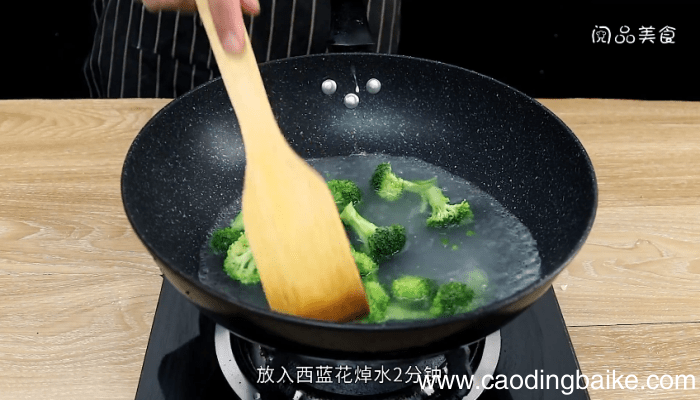 鸡胸肉西蓝花 鸡胸肉西蓝花