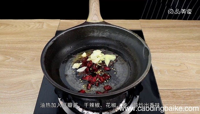 干锅排骨的家常做法 干锅排骨怎么做好吃