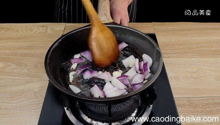 干锅排骨虾的做法 干锅排骨虾怎么做好吃