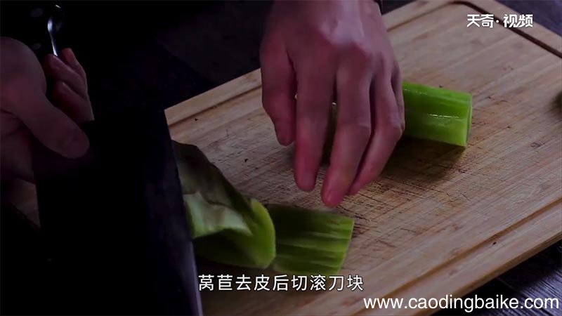 莴苣烧肉圆的做法 莴苣烧肉圆怎么做