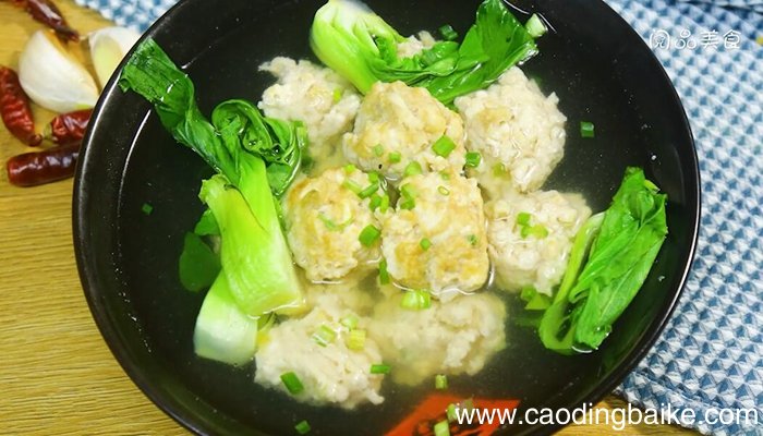 水汆鸡肉丸子的做法,水汆鸡肉丸子怎么做