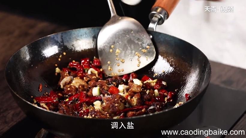 干煸肥肠 干煸肥肠怎么做