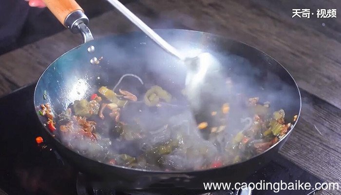 酸菜苕粉炒肉丝的做法 酸菜苕粉炒肉丝怎么做