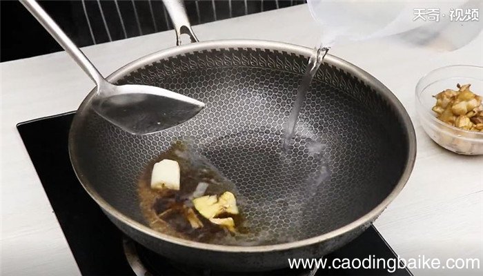 鸭梨鸡怎么做 鸭梨鸡的做法
