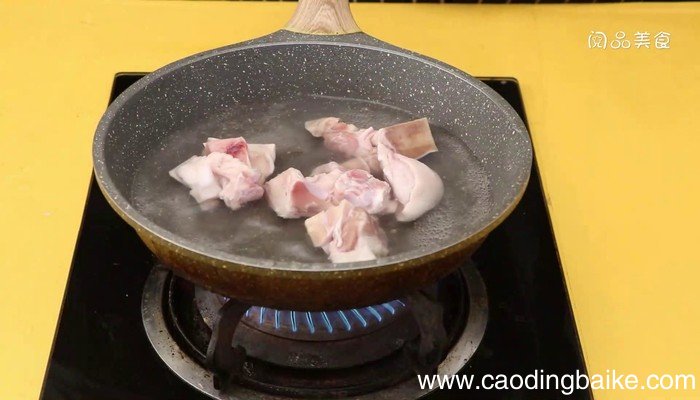 猪脚萝卜汤的做法 猪脚萝卜汤怎么做