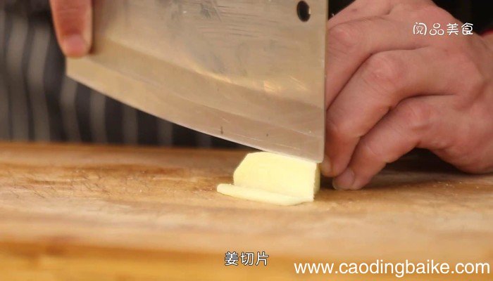 猪脚萝卜汤的做法 猪脚萝卜汤怎么做