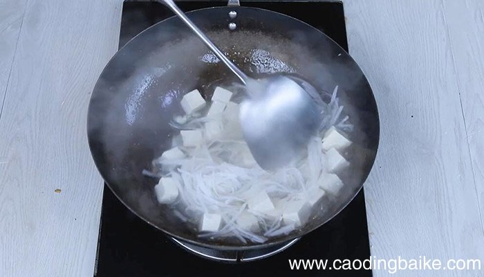 萝卜丝豆腐汤的做法 萝卜丝豆腐汤怎么做
