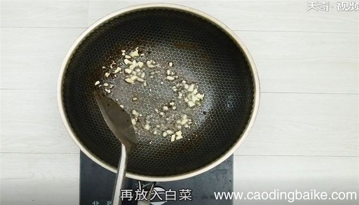 肉烧白菜怎么做 肉烧白菜的做法