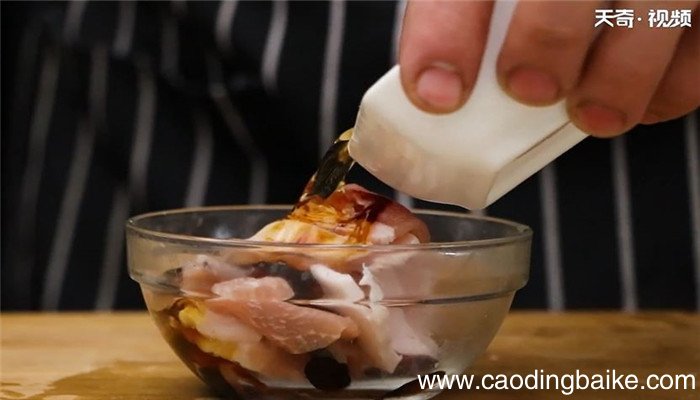 肉烧白菜怎么做 肉烧白菜的做法