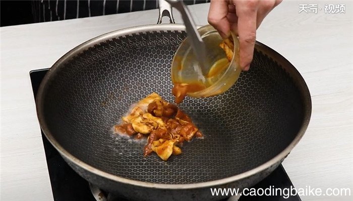 肉烧白菜怎么做 肉烧白菜的做法
