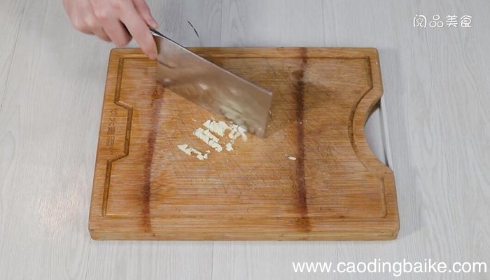 红烧蒜香茄子的做法 红烧蒜香茄子怎么做