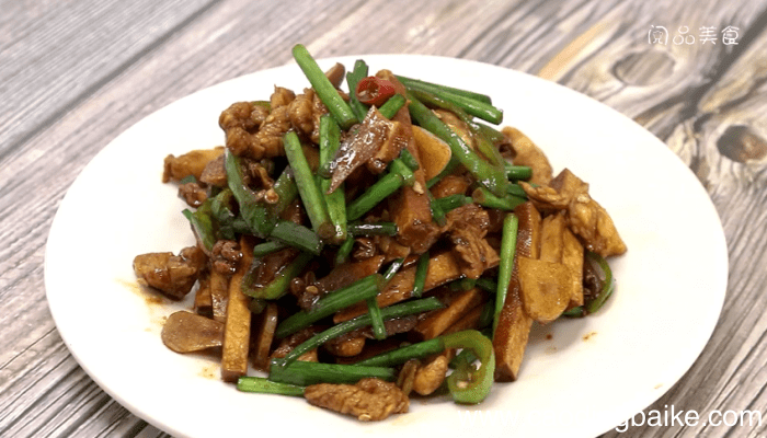 韭苔香干鸡胸肉的做法 韭苔香干鸡胸肉怎么做好吃
