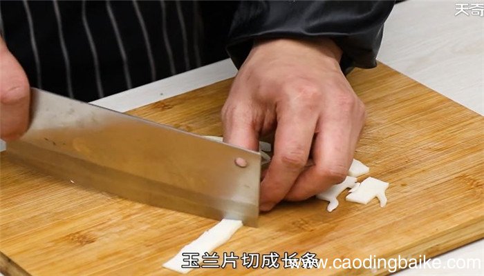 冬菇煎豆腐怎么做 冬菇煎豆腐的做法