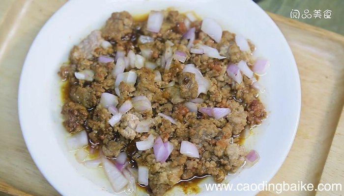 猪肉洋葱**馅的做法 猪肉洋葱**馅怎么做