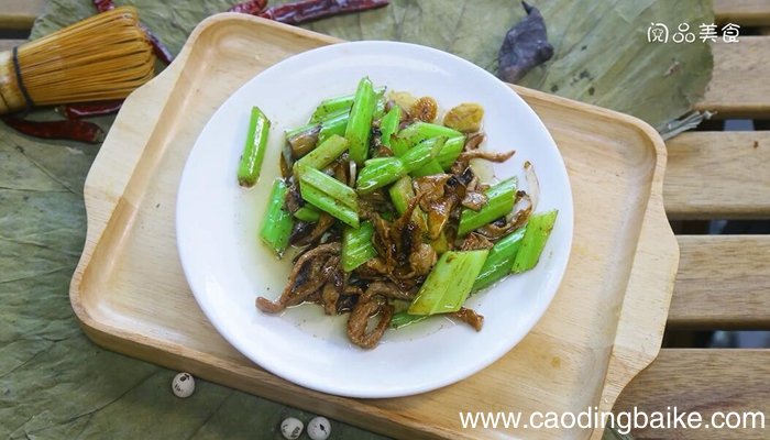 芹菜小蘑菇炒肉的做法 芹菜小蘑菇炒肉怎么做