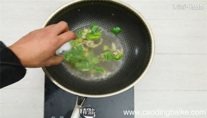 炒彩色鱼片怎么做 炒彩色鱼片的做法