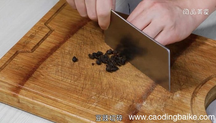韭菜紫苏炒花甲的做法 韭菜紫苏炒花甲怎么做