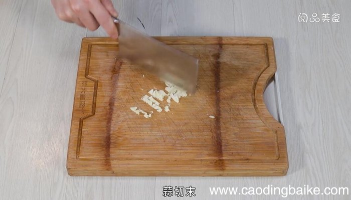韭菜紫苏炒花甲的做法 韭菜紫苏炒花甲怎么做