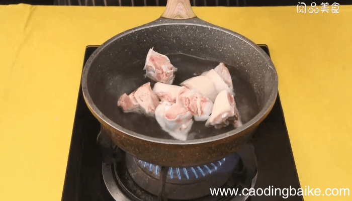 酸笋炖肘子 酸笋炖肘子怎么做好吃