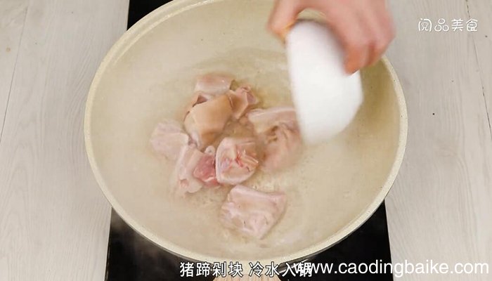 猪蹄炖花生米的做法 猪蹄炖花生米怎么做