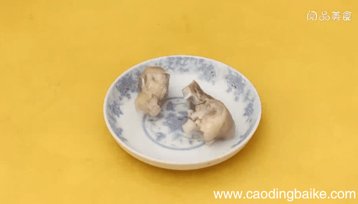 猪蹄炖花生怎么做 猪蹄炖花生的做法