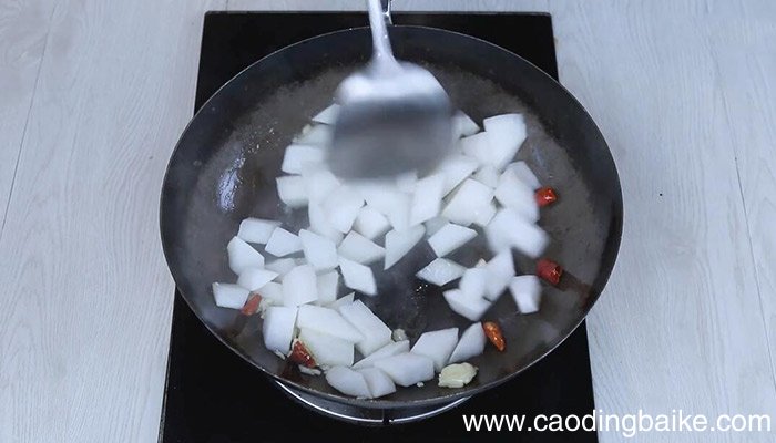 红烧萝卜的做法 红烧萝卜怎么做