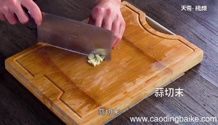 红烧乳鸽的做法 红烧乳鸽怎么做
