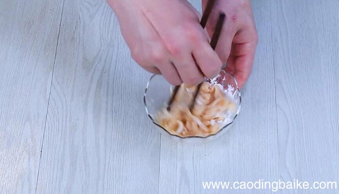 金针菇炒鸡丝的做法 金针菇炒鸡丝怎么做