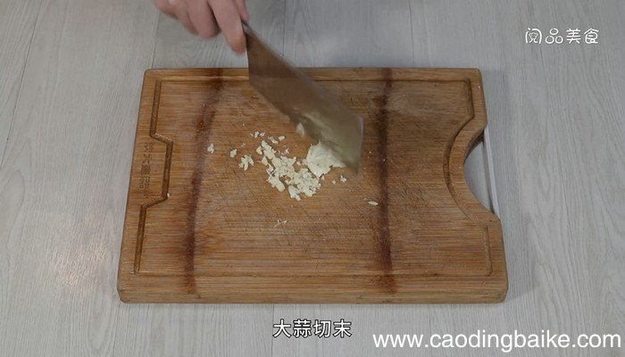 酸辣白菜猪皮怎么做 酸辣白菜猪皮的做法