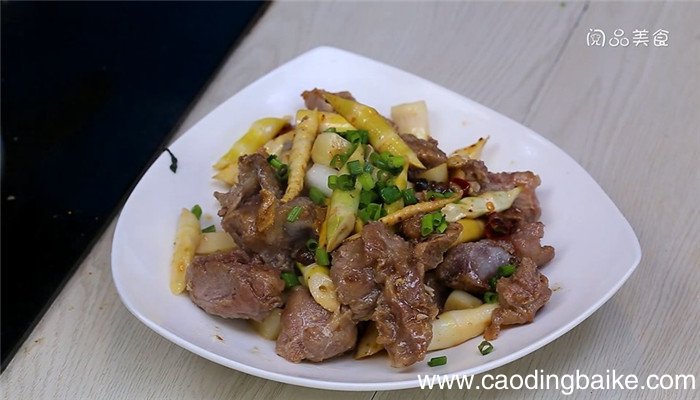 毛笋烧排骨怎么做 毛笋烧排骨的做法